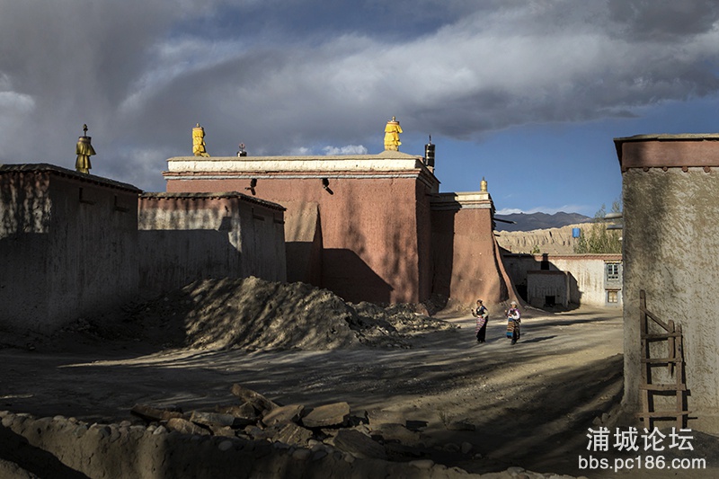 52  古寺之魅    副本    2014-10-2 拍摄于西藏、扎达县托林寺.jpg