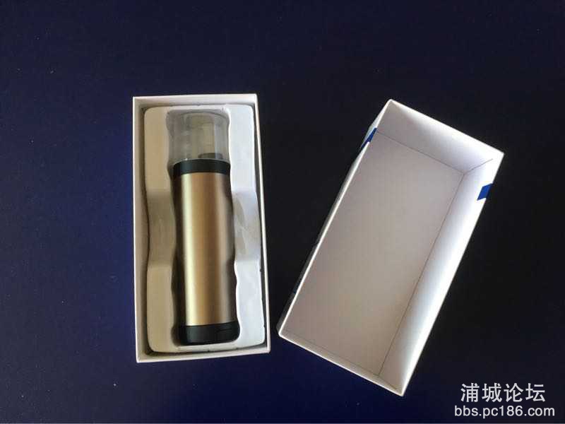 QysfC897k1Fr.jpg