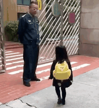 df66dd059f4f5d3d62cef4566fc33c70.gif