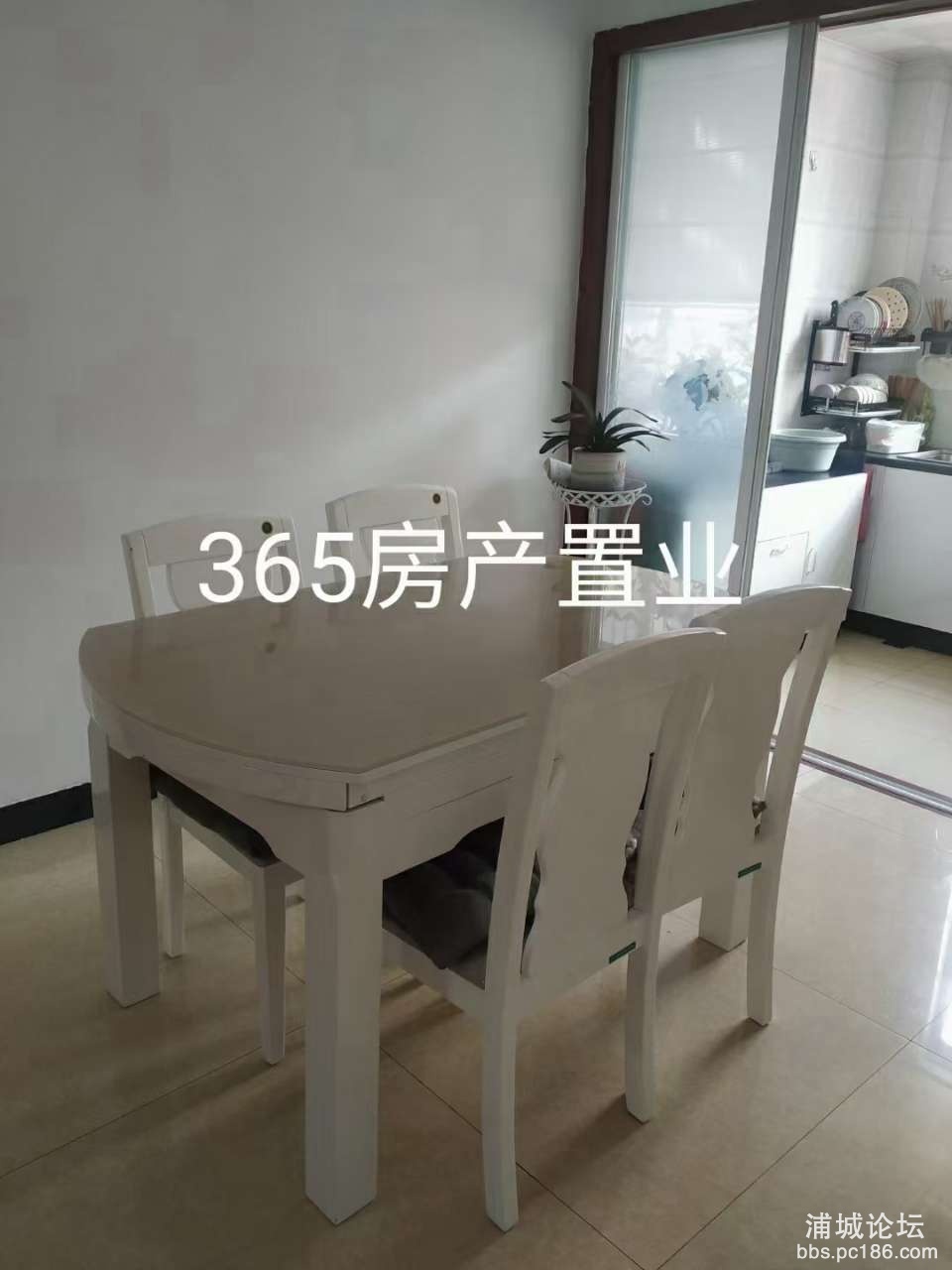 front2_0_FtIih5KfQP2jJ6fdSdG962YK-T2O.1616377852.jpg